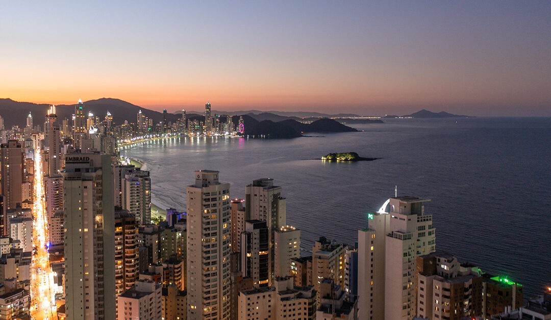 Onde fica Balneário Camboriú: A Dubai brasileira