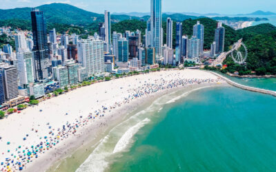 Conheça o Marimar The Place, seu hotel a apenas 50 metros da Praia Central