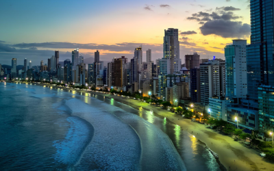 O que fazer em Balneário Camboriú à noite: experiências para curtir a dois
